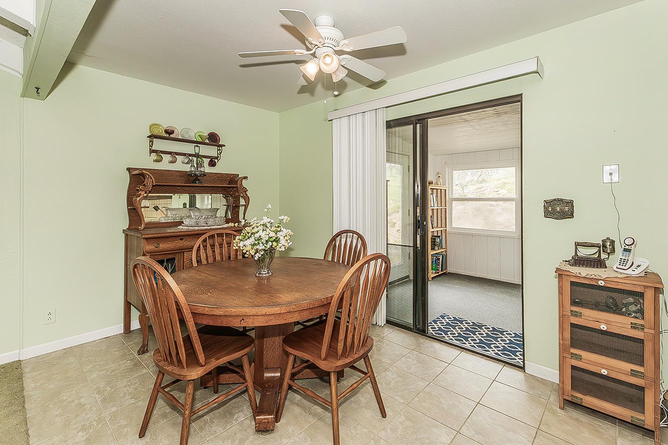 10562 Millerton Road Clovis, CA 93619 - Photo 13 of 49