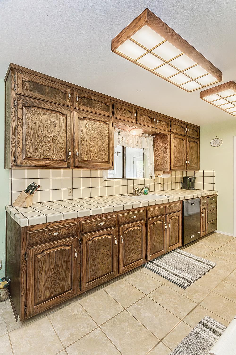 10562 Millerton Road Clovis, CA 93619 - Photo 17 of 49