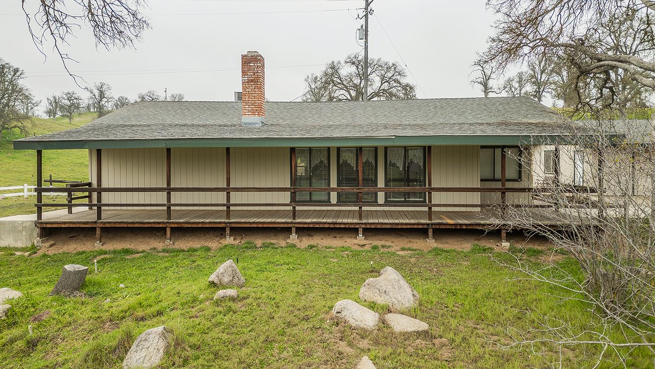 10562 Millerton Road Clovis, CA 93619 - Photo 38 of 49