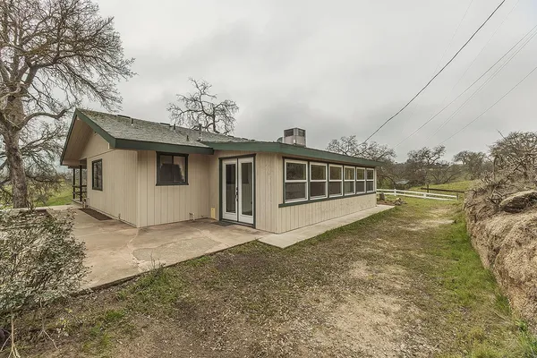 $489,900 | 10562 Millerton Road, Clovis, CA 93619