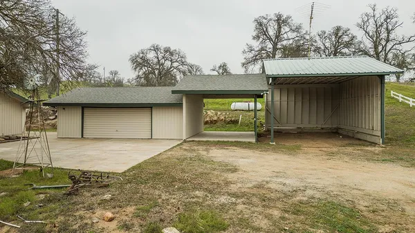 $489,900 | 10562 Millerton Road, Clovis, CA 93619
