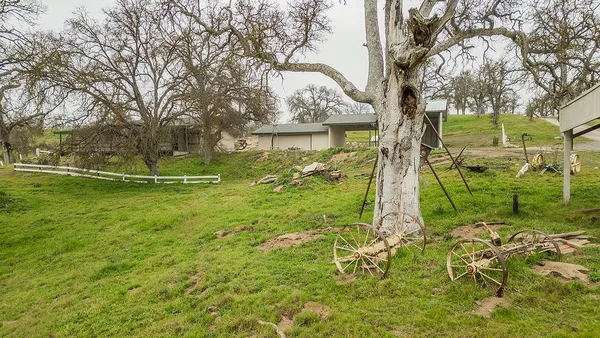 $489,900 | 10562 Millerton Road, Clovis, CA 93619