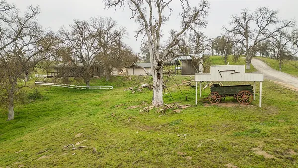 $489,900 | 10562 Millerton Road, Clovis, CA 93619