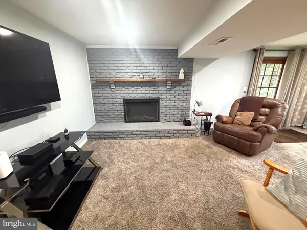 $575,000 | 604 A Street, Pasadena, MD 21122