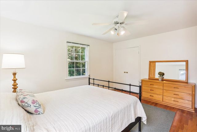 $1,299,995 | 6501 Danville Court, North Bethesda, MD 20852