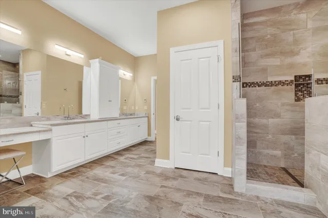 $899,900 | 3833 Pleasant Valley Road, York, PA 17406