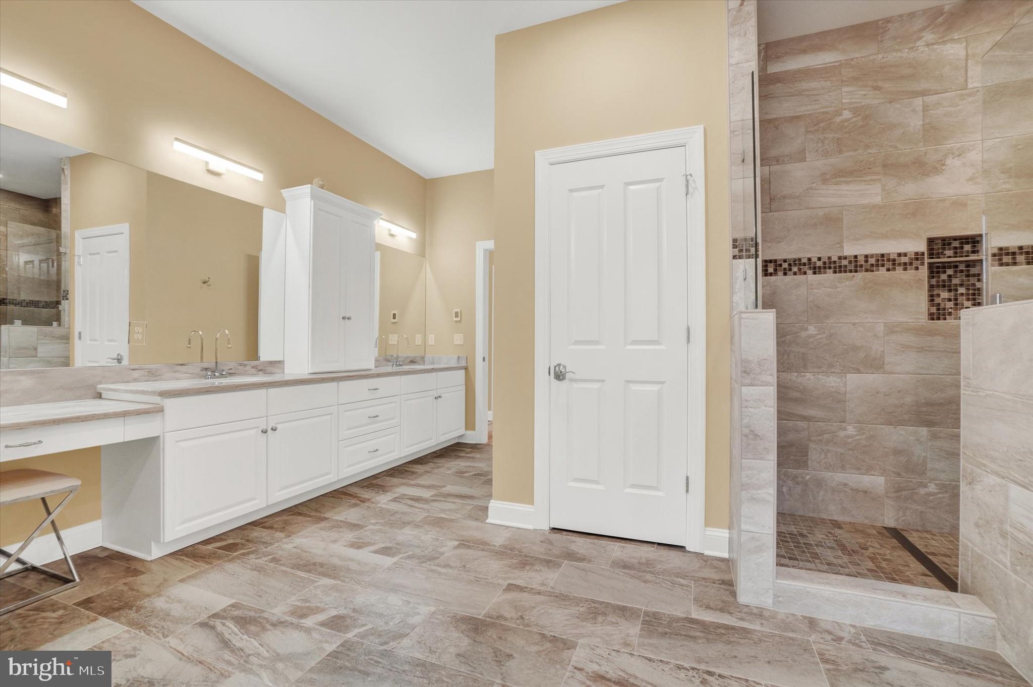 3833 Pleasant Valley Road York, PA 17406 - Photo 28 of 66 Dual vanity with extended make-up area