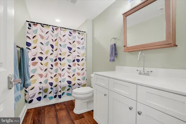 $899,900 | 3833 Pleasant Valley Road, York, PA 17406