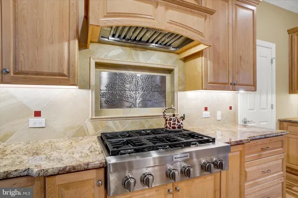 $899,900 | 3833 Pleasant Valley Road, York, PA 17406