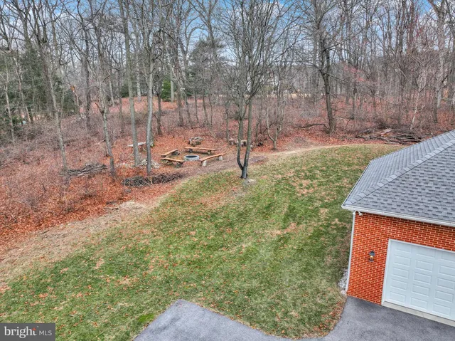 $899,900 | 3833 Pleasant Valley Road, York, PA 17406