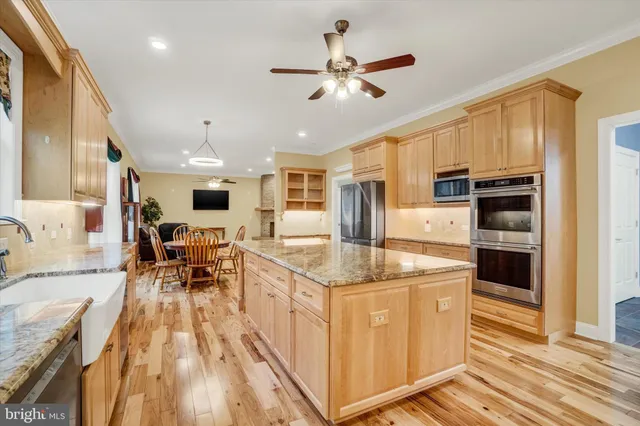 $899,900 | 3833 Pleasant Valley Road, York, PA 17406