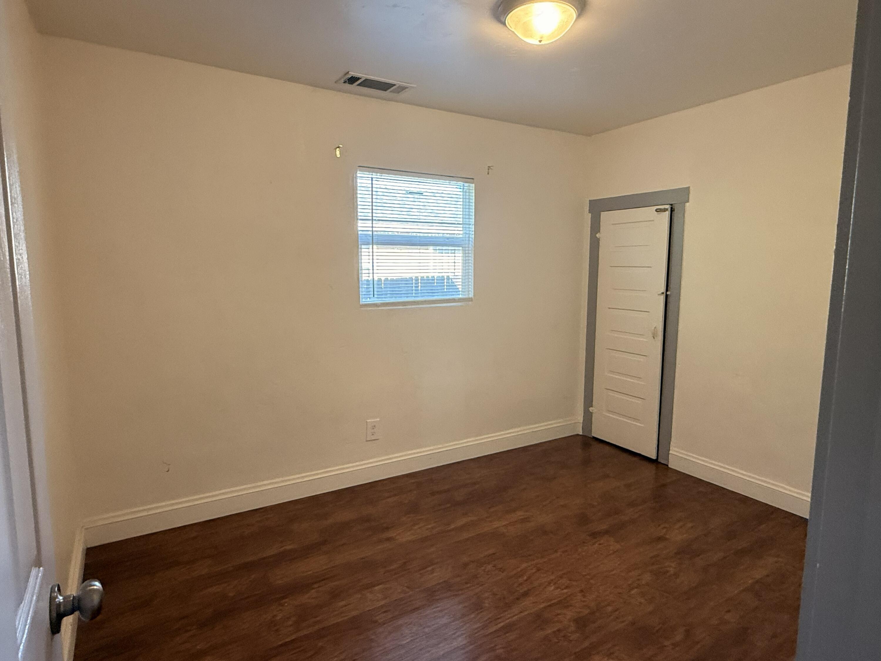 103 East Firebaugh Avenue Exeter, CA 93221 - Photo 12 of 23