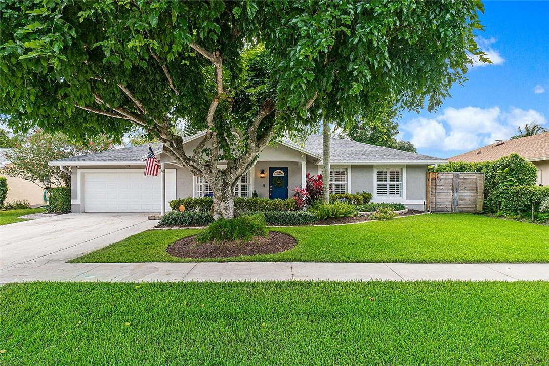 20841 Sugarloaf Lane Boca Raton, FL 33428 - Photo 1 of 29 Photo 1