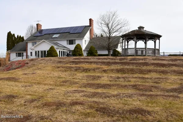 $2,495,000 | 84 B North Undermountain Road, Egremont, MA 01230
