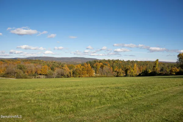 $2,495,000 | 84 B North Undermountain Road, Egremont, MA 01230