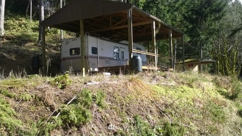 12990 Northeast North Shore Road Belfair, WA 98528 - Photo 7 of 14 Gallery Image 7