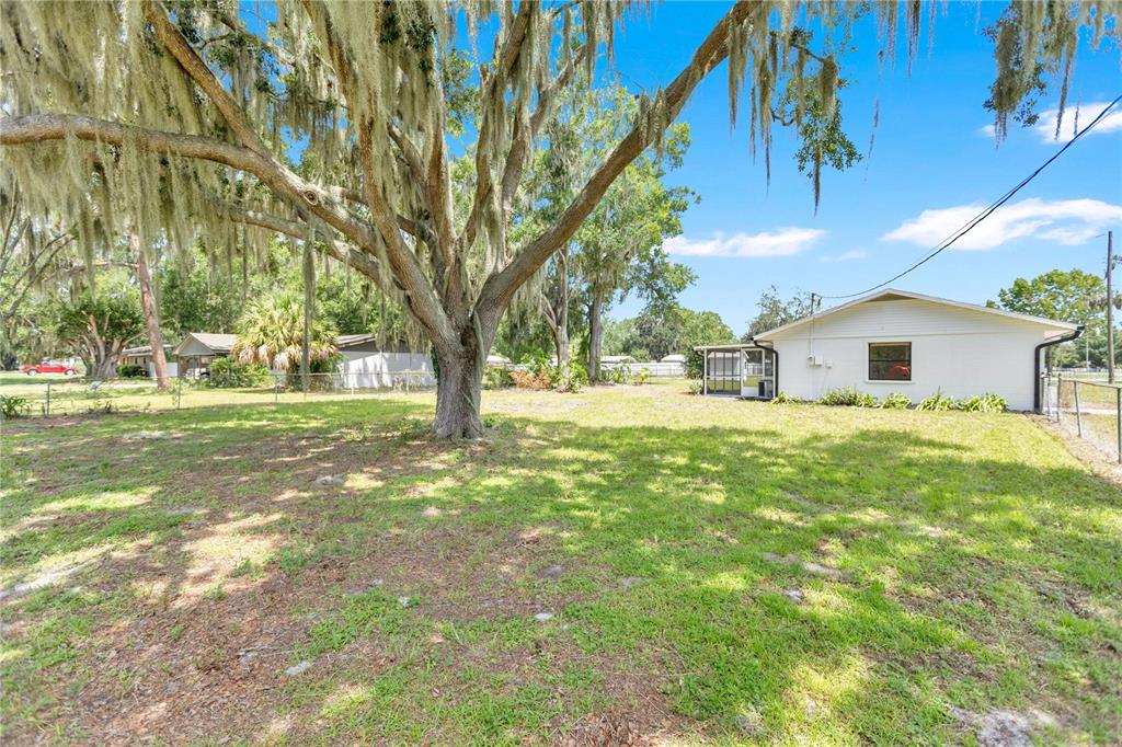 6625 Hatcher Road Lakeland, FL 33811 - Photo 28 of 41 Gallery Image 28