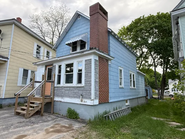 $108,000 | 89 A Elm Street, Millinocket, ME 04462