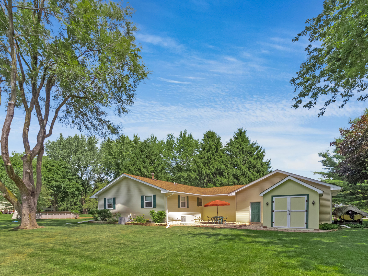 14 J Street Plano, IL 60545 - Photo 23 of 32