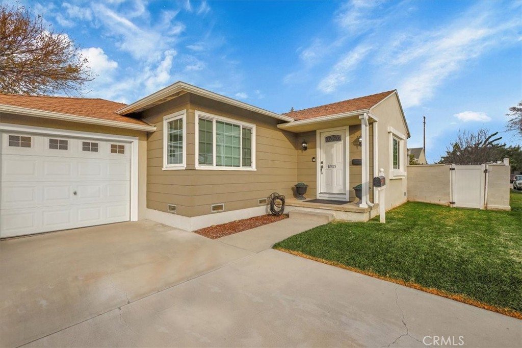 8905 Warvale Street Pico Rivera, CA 90660 - Photo 3 of 41