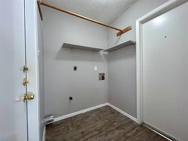 $1,500 | 10409 Golden Meadow Drive, Unit B, Austin, TX 78758