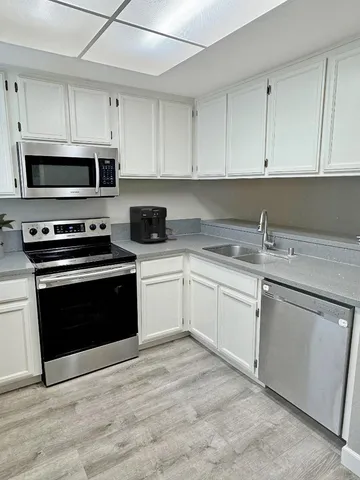 $439,000 | 1068 Summershore Court, San Jose, CA 95122