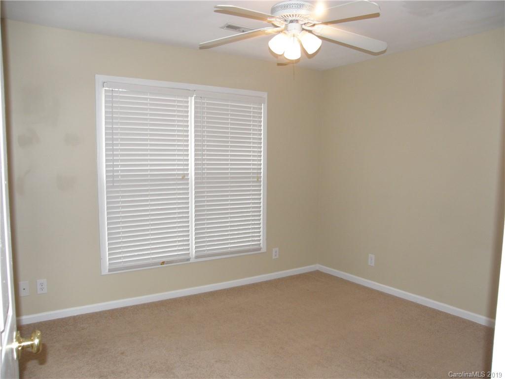 386 Maple Ridge Circle Salisbury, NC 28147 - Photo 9 of 25