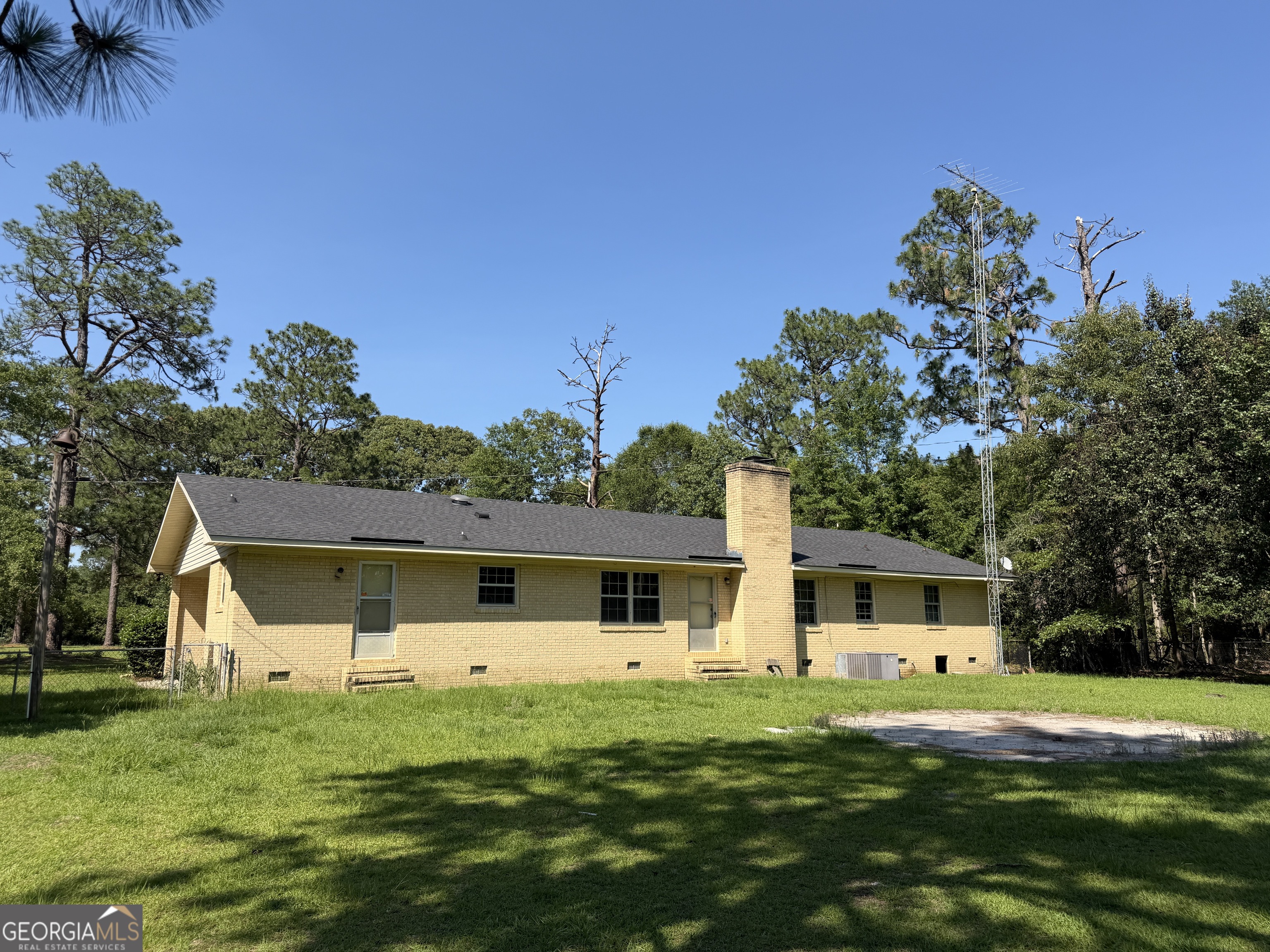 257 Lonnie Burke Road Portal, GA 30450 - Photo 3 of 20