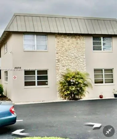 $150,000 | 4608 Southeast 6th Avenue, Unit 2F, Cape Coral, FL 33904