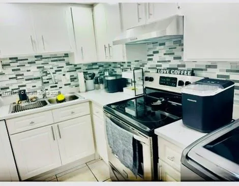 $150,000 | 4608 Southeast 6th Avenue, Unit 2F, Cape Coral, FL 33904