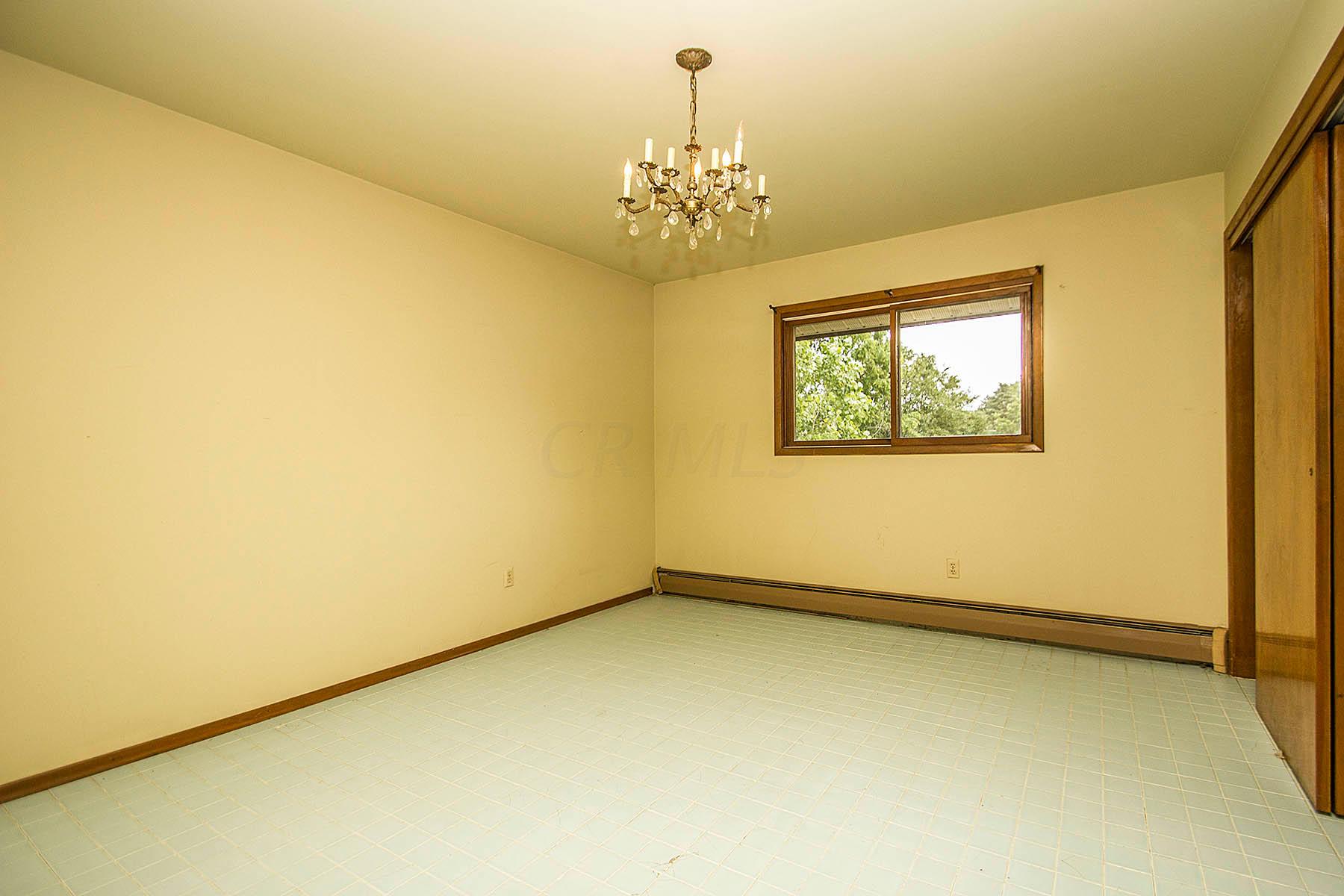 5476 Red Bank Road Galena, OH 43021 - Photo 13 of 17 Gallery Image 13
