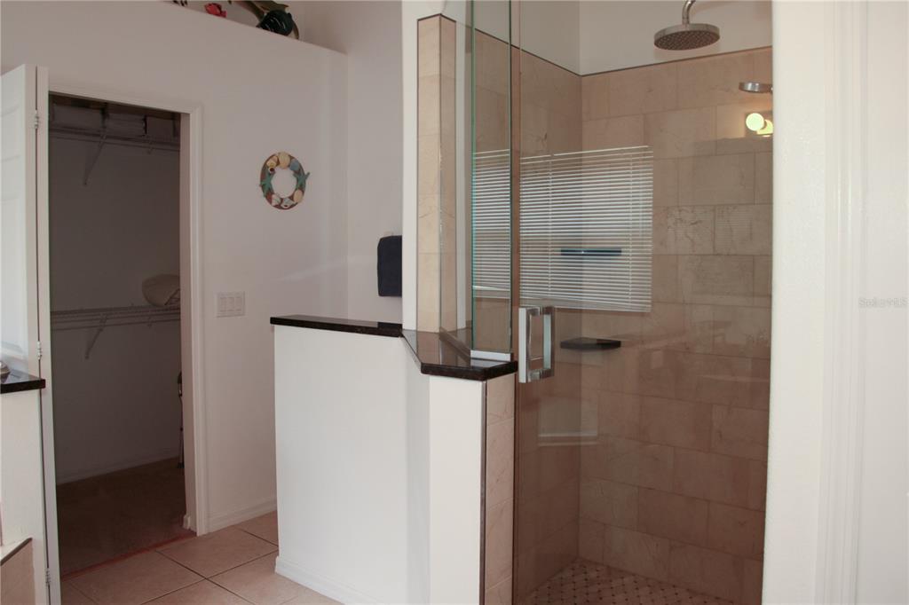 2643 Oneida Loop Kissimmee, FL 34747 - Photo 38 of 93 Gallery Image 38