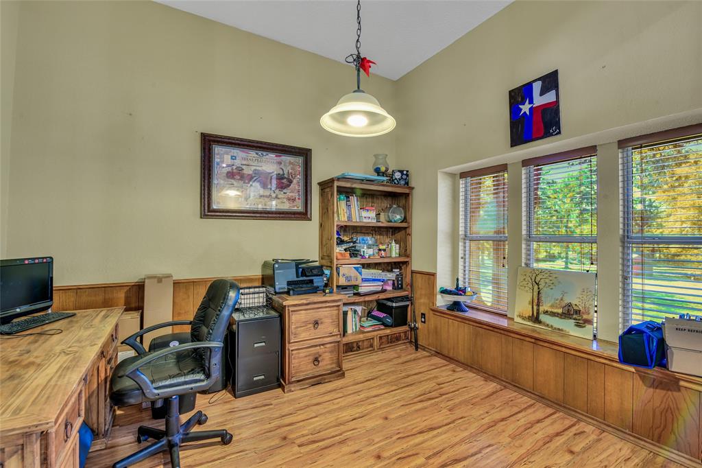2020 Houston Road Burleson, TX 76028 - Photo 10 of 40 Gallery Image 10