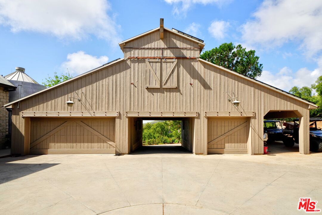 3020 Corral Canyon Road Malibu, CA 90265 - Photo 22 of 29 a view of a house