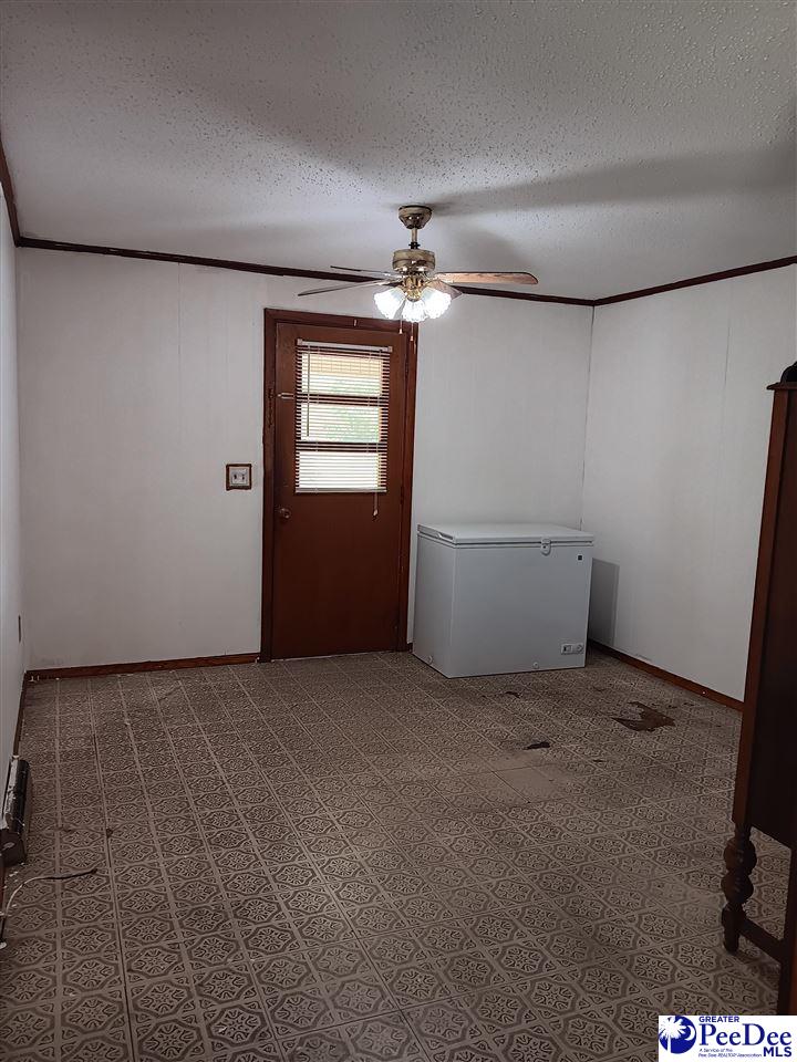 702 New Hampton Road Hartsville, SC 29550 - Photo 11 of 28 Gallery Image 11