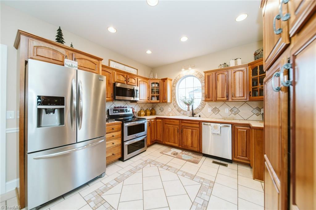 263 Dublin Road Advance, NC 27006 - Photo 5 of 50 Gallery Image 5