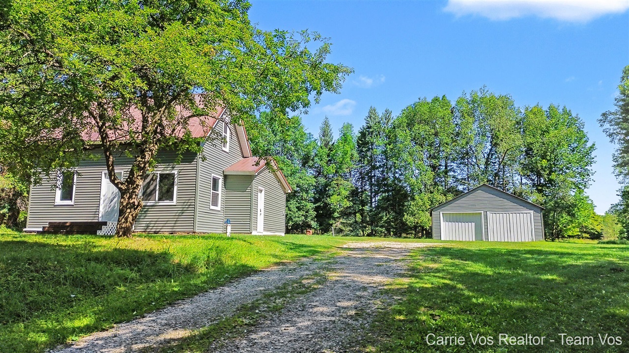 3251 East 46 Road Cadillac, MI 49601 - Photo 1 of 40 Gallery Image 1