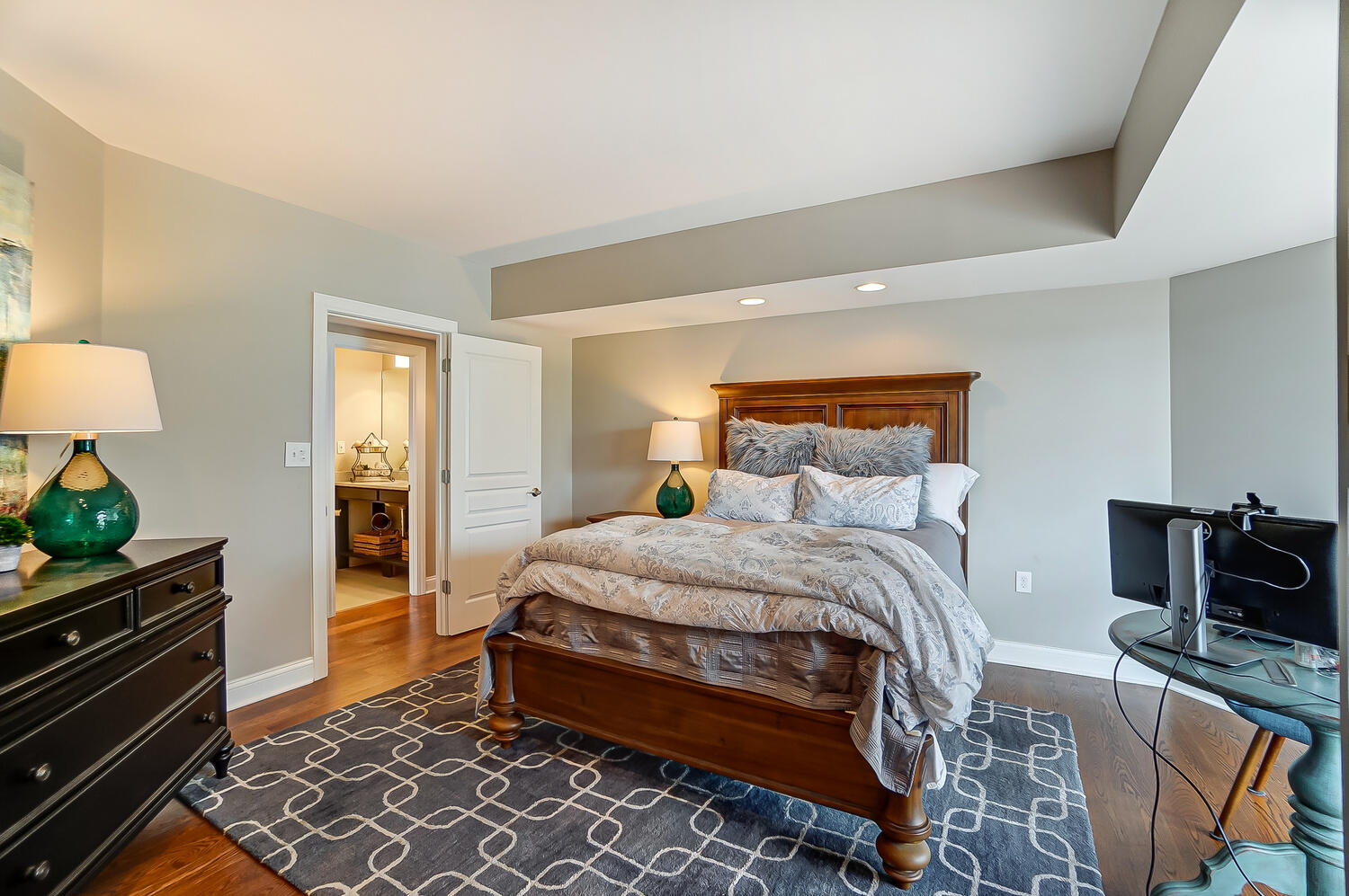 1 Riverside Place, Unit 108 Covington, KY 41011 - Photo 29 of 39 Gallery Image 29