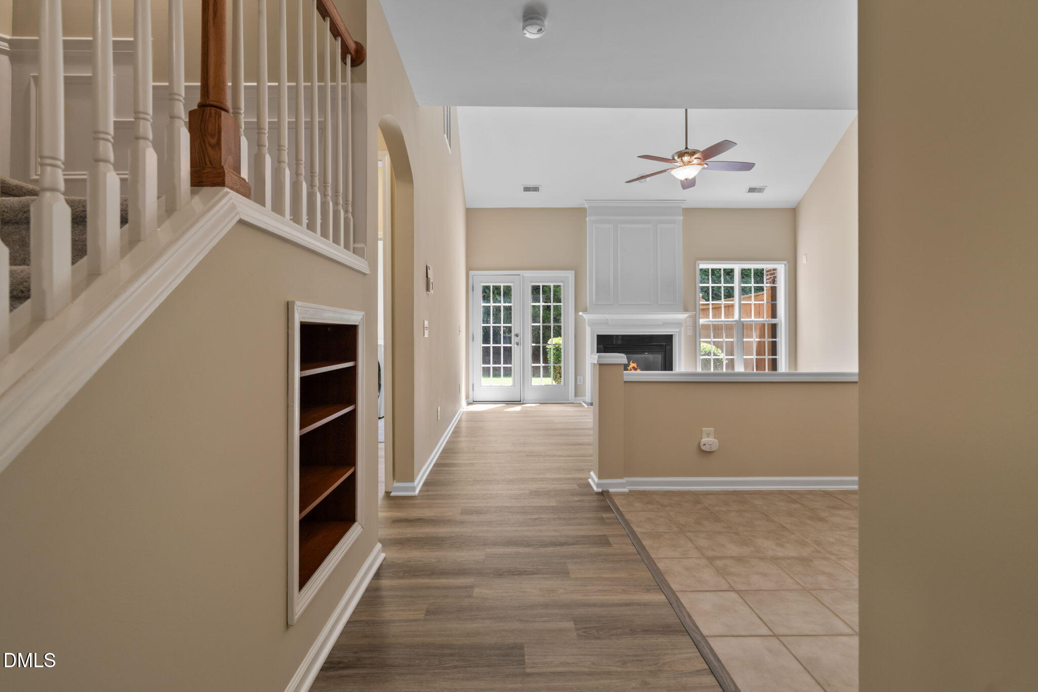 5106 Kate Denson Way Raleigh, NC 27612 - Photo 18 of 63 Hallway (2)