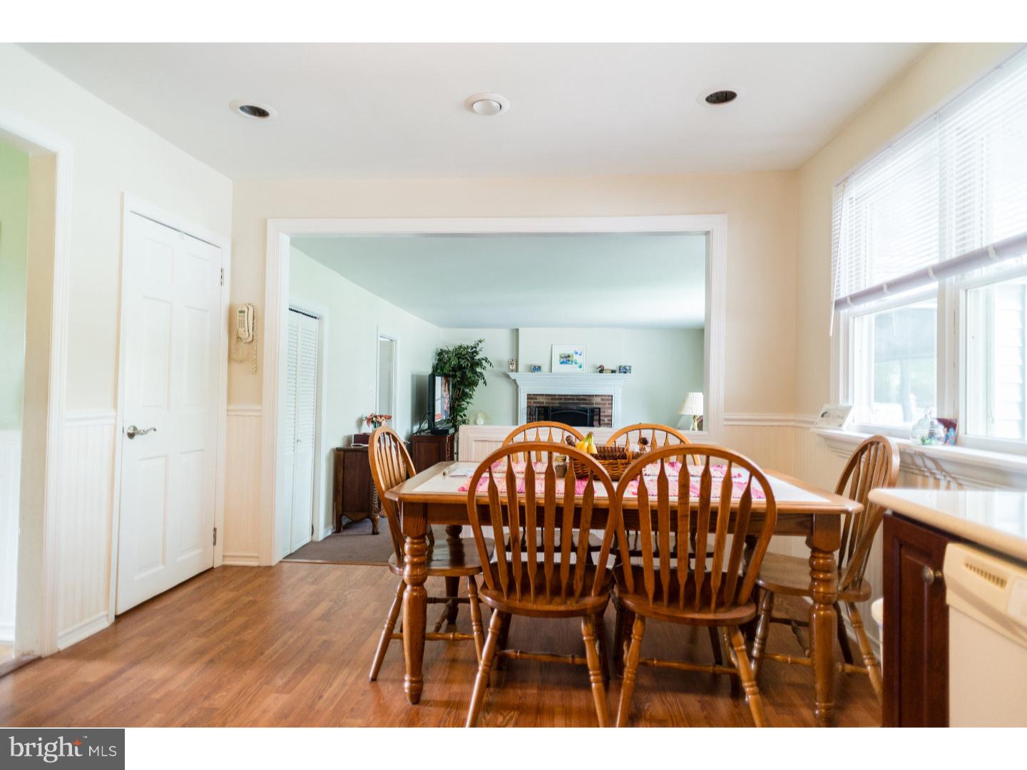 903 Phillips Road Warminster, PA 18974 - Photo 8 of 18 Kitchen