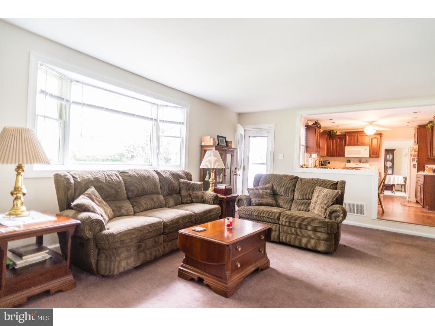 903 Phillips Road Warminster, PA 18974 - Photo 10 of 18 Family Room
