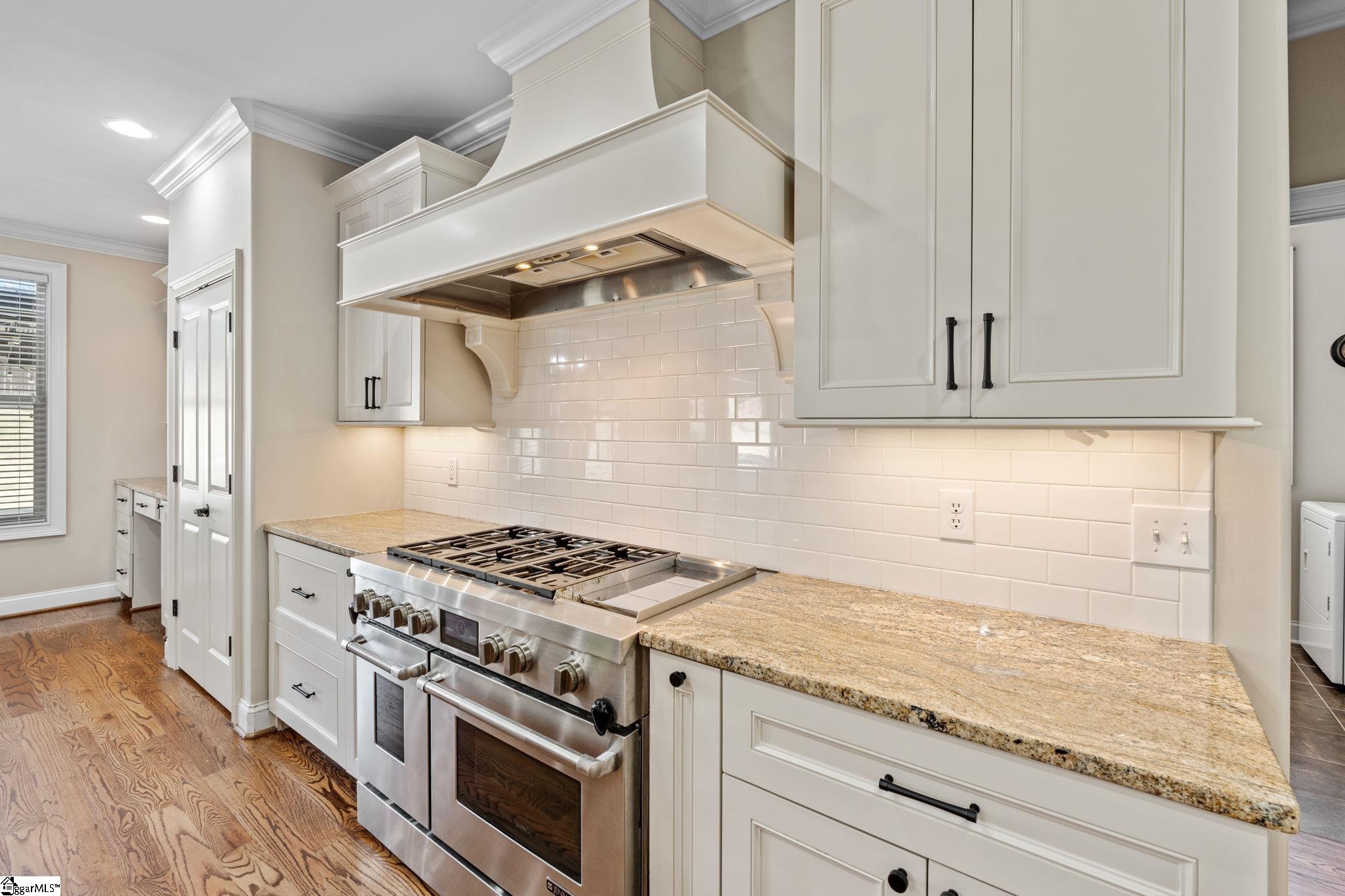 129 Griffith Hill Way Greer, SC 29651 - Photo 11 of 37