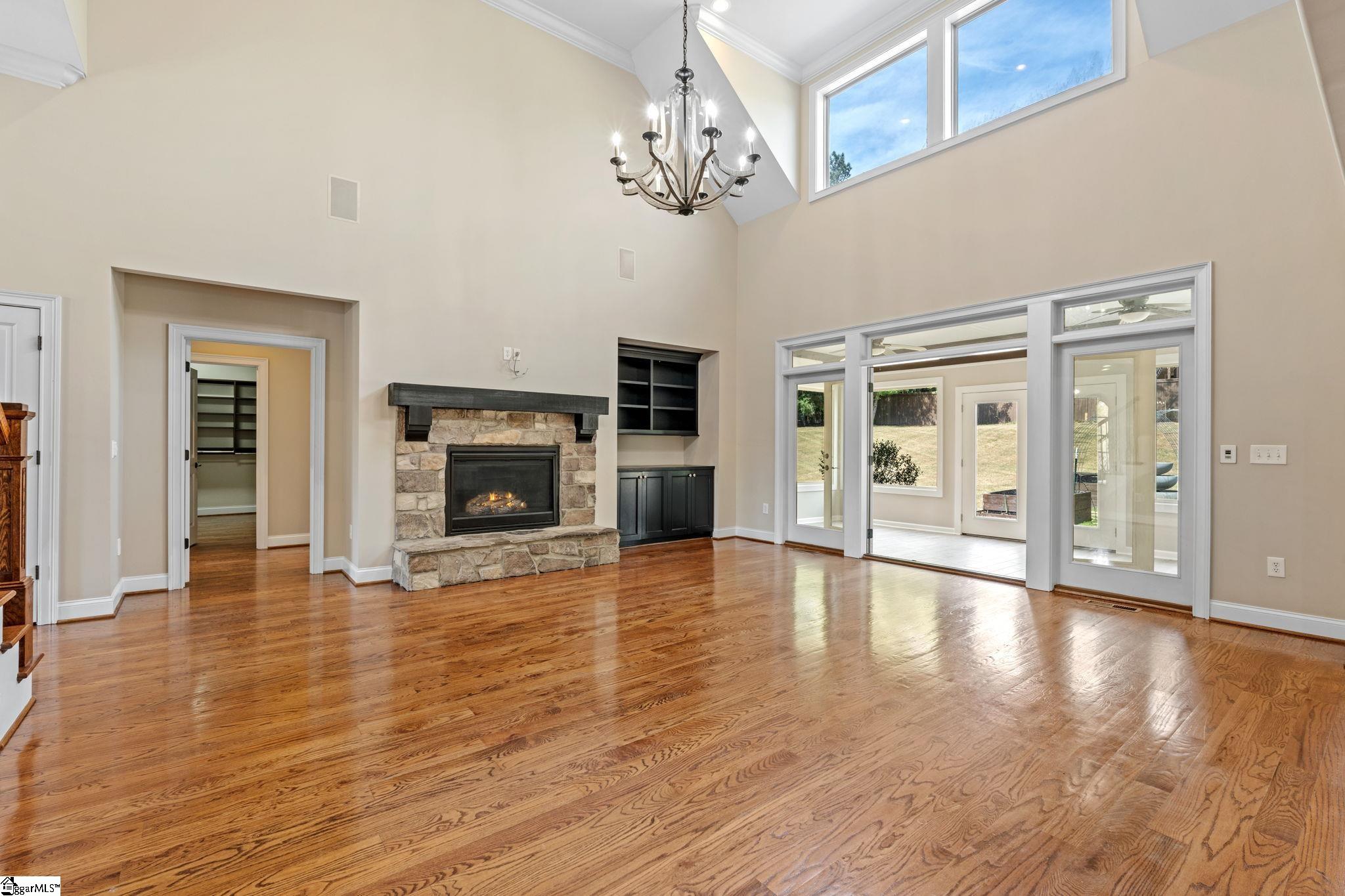 129 Griffith Hill Way Greer, SC 29651 - Photo 4 of 37