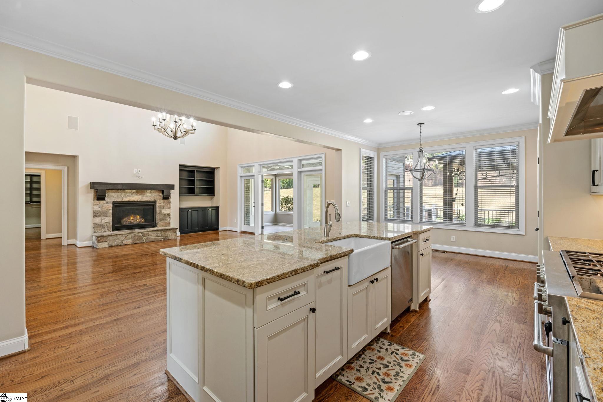 129 Griffith Hill Way Greer, SC 29651 - Photo 8 of 37