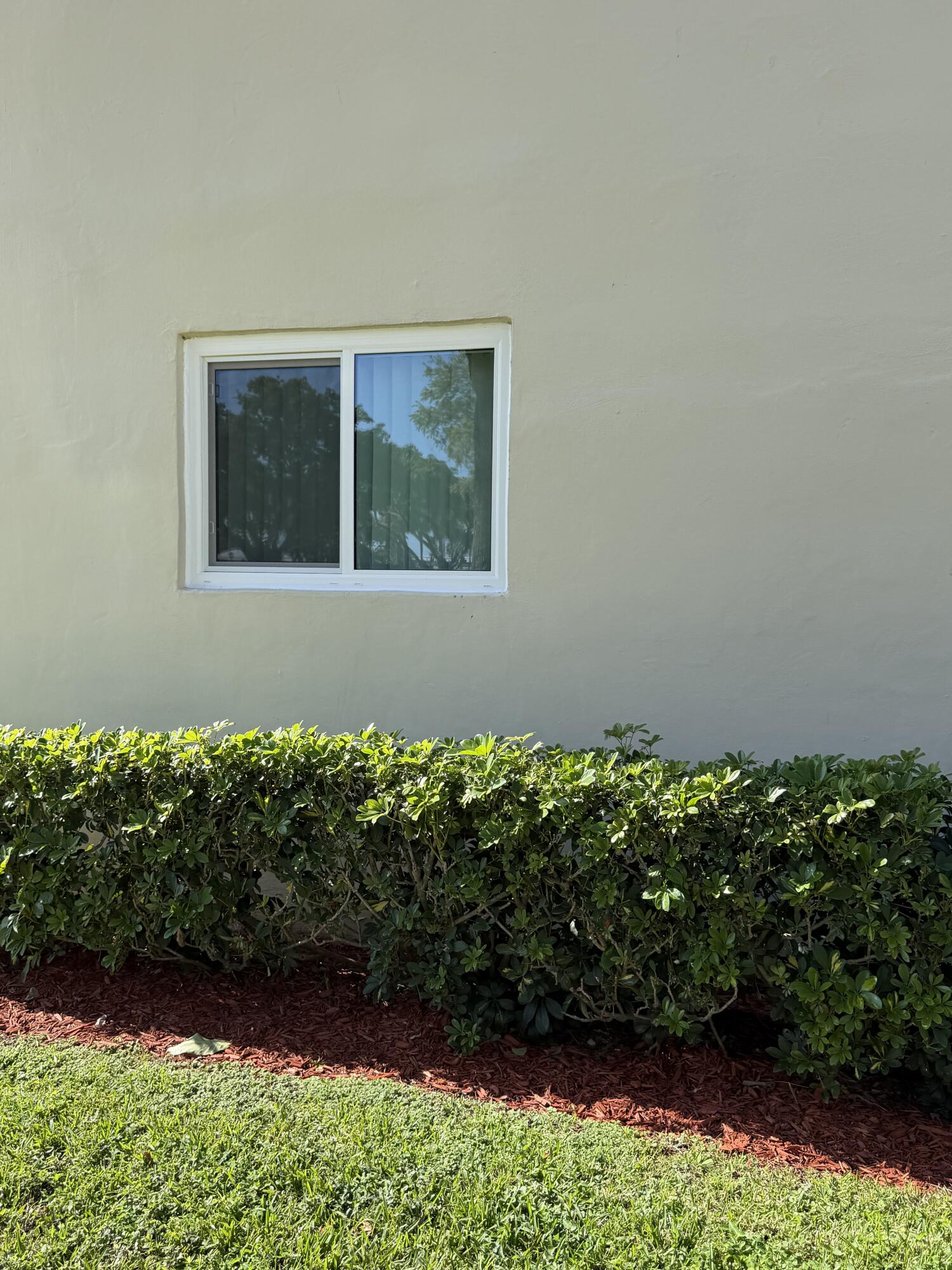 728 Normandy Lane, Unit P Delray Beach, FL 33484 - Photo 9 of 11 impact windows