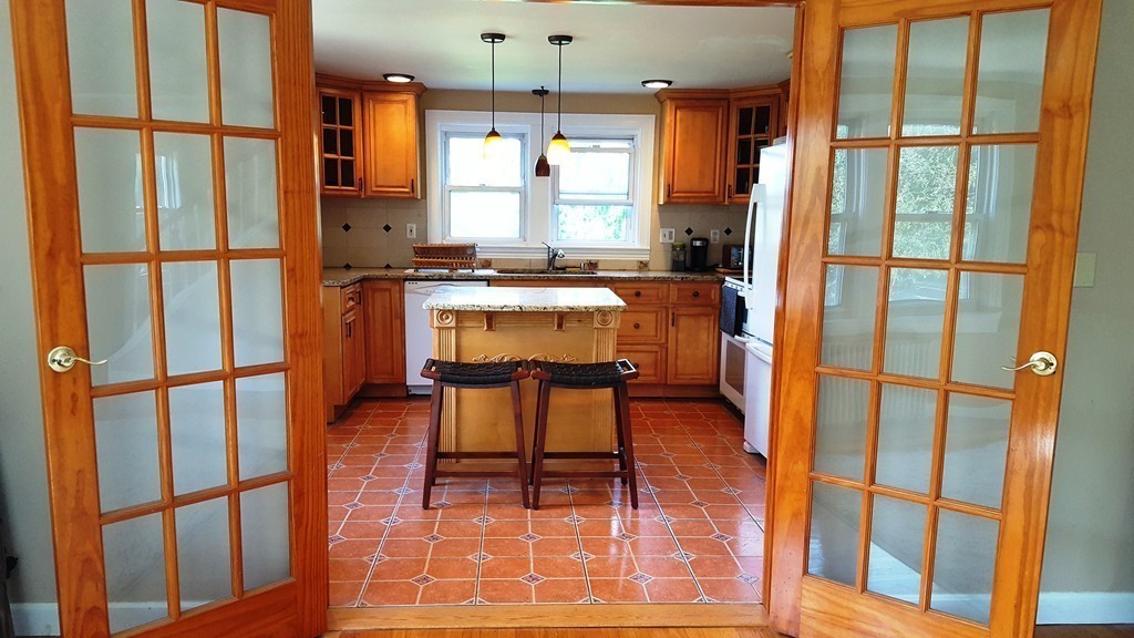 33 Hollis Road Lunenburg, MA 01462 - Photo 6 of 24 Gallery Image 6