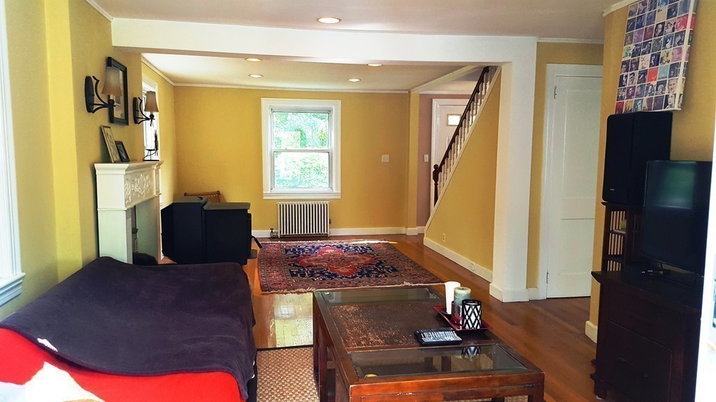 33 Hollis Road Lunenburg, MA 01462 - Photo 10 of 24 Gallery Image 10