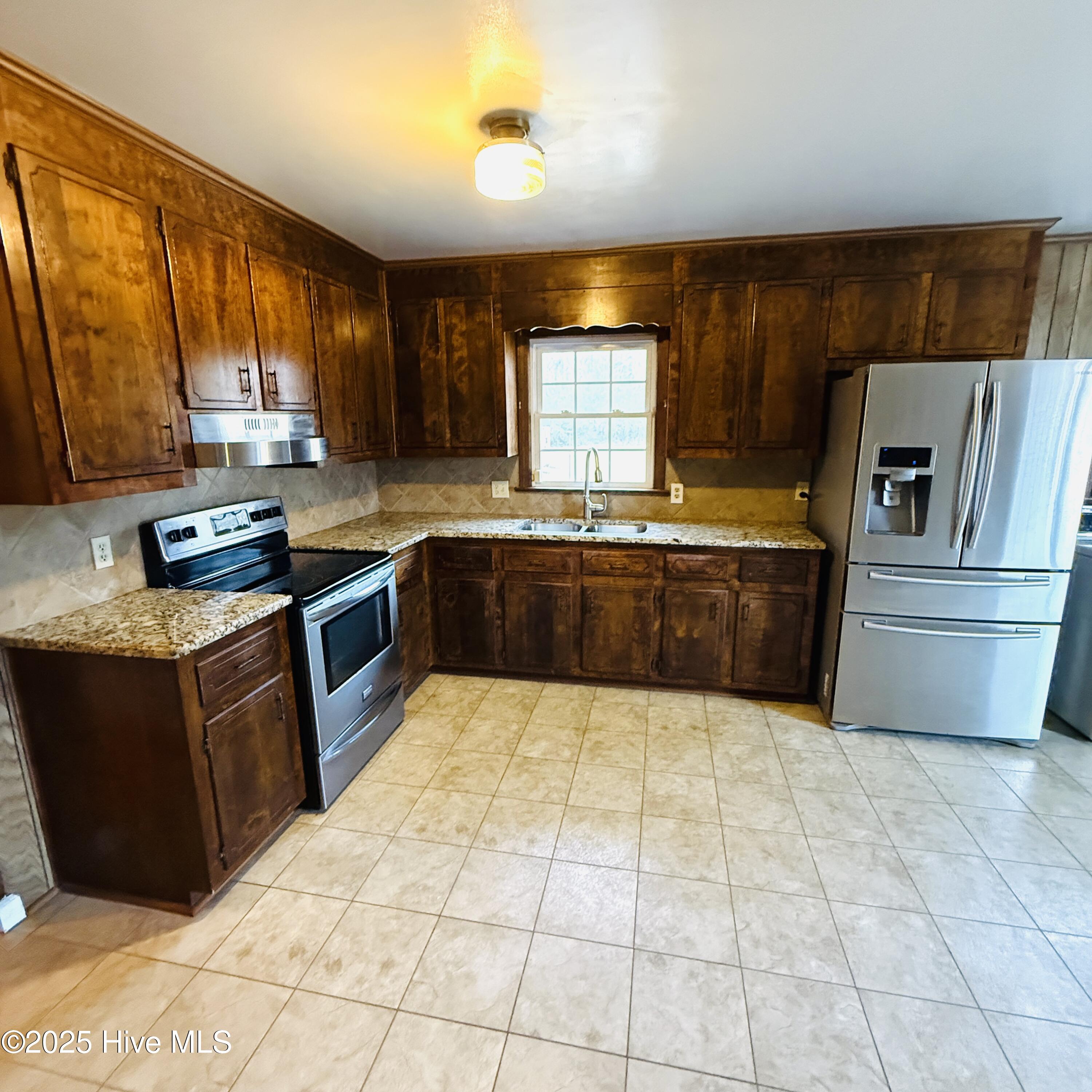 233 Burnt Mill Road Edenton, NC 27932 - Photo 5 of 20 IMG_3891