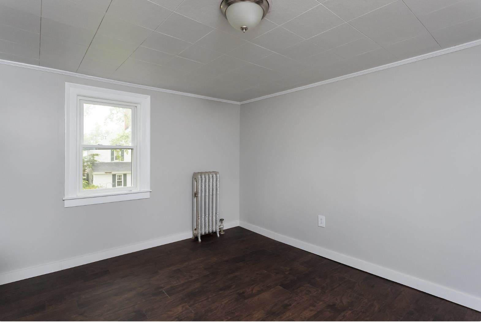 137 Locust Street, Unit B Dover, NH 03820 - Photo 9 of 12