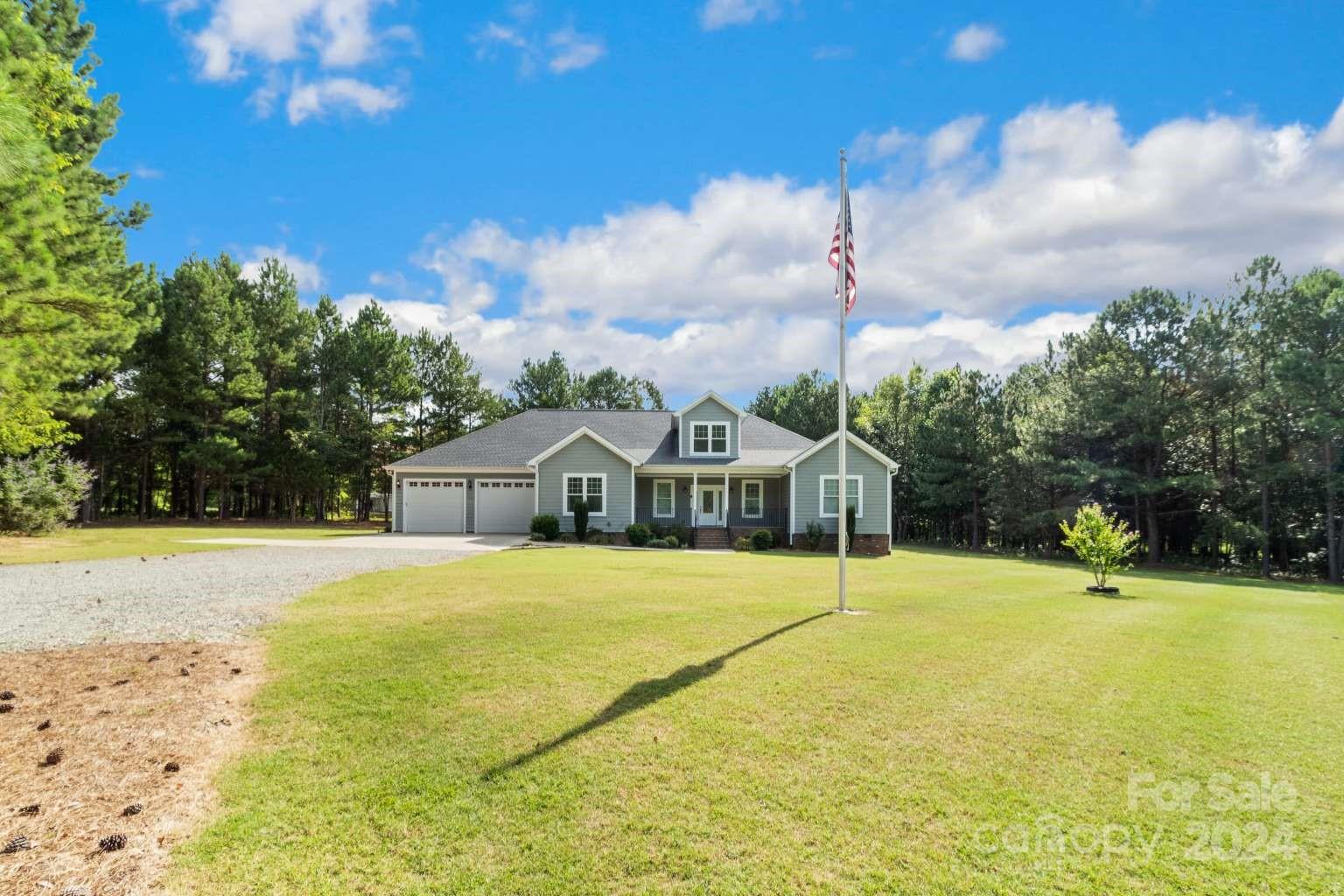 1840 Mayberry Road Dallas, NC 28034 - Photo 3 of 31 Gallery Image 3